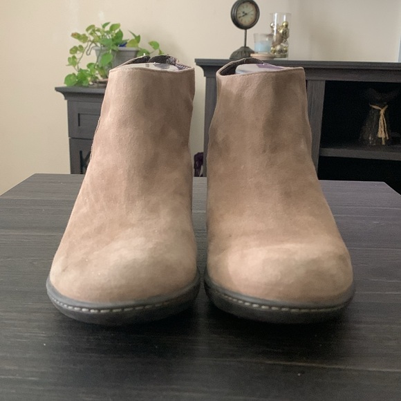 DANSKO Bonita Perforated Ankle Boot - Picture 3 of 13